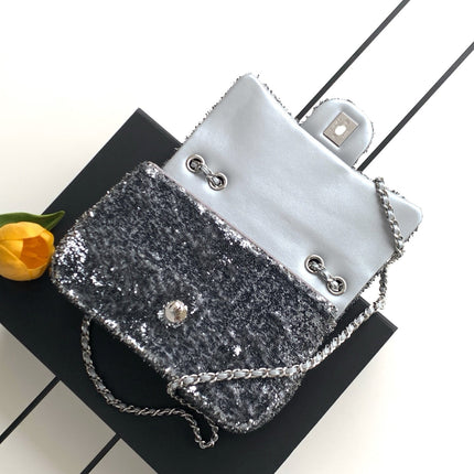 CHANEL 26S SEQUINS FLAP BAG 21 IN BLACK TWEED AND CALFSKIN SILVER HARDWARE