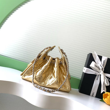 CHANEL 26S HOBO BAG 22 IN GOLD METALLIC CRINKLED CALFSKIN SILVER HARDWARE