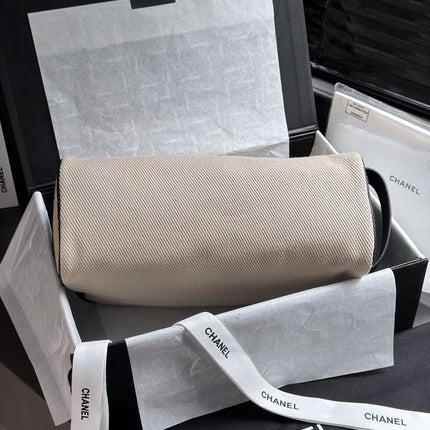 CHANEL 26S LARGE ZIP POUCH BAG 29 IN BEIGE CANVAS AND CALFSKIN SILVER HARDWARE