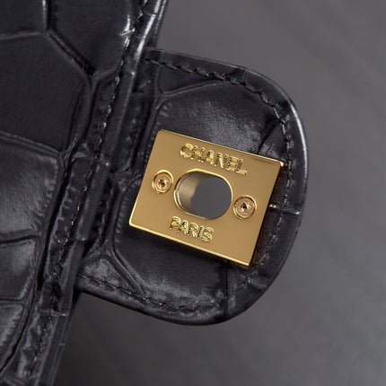 CHANEL 26S WALLET ON CHAIN 22 IN CHARCOAL GRAY CROCODILE-EMBOSSED CALFSKIN GOLD HARDWARE