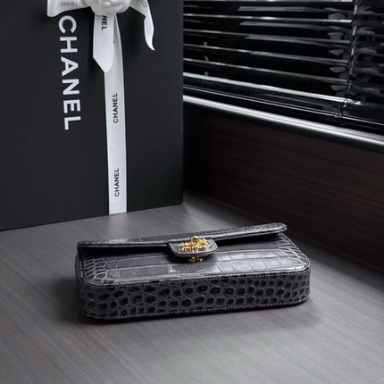 CHANEL 26S WALLET ON CHAIN 22 IN CHARCOAL GRAY CROCODILE-EMBOSSED CALFSKIN GOLD HARDWARE