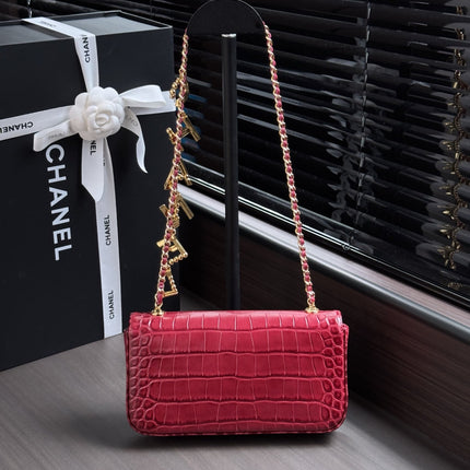CHANEL 26S WALLET ON CHAIN 22 IN DARK RED CROCODILE-EMBOSSED CALFSKIN GOLD HARDWARE