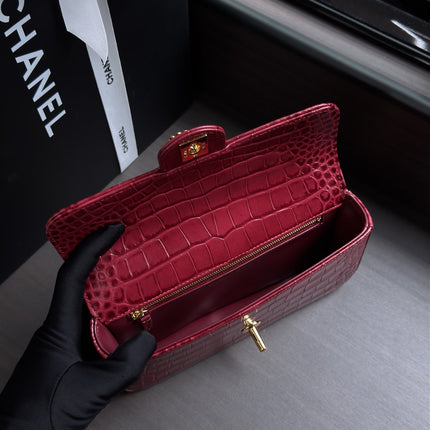 CHANEL 26S WALLET ON CHAIN 22 IN DARK RED CROCODILE-EMBOSSED CALFSKIN GOLD HARDWARE