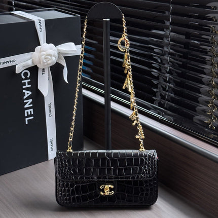 CHANEL 26S WALLET ON CHAIN 22 IN BLACK CROCODILE-EMBOSSED CALFSKIN GOLD HARDWARE
