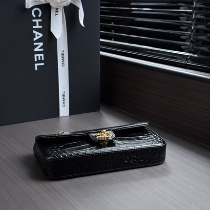 CHANEL 26S WALLET ON CHAIN 22 IN BLACK CROCODILE-EMBOSSED CALFSKIN GOLD HARDWARE