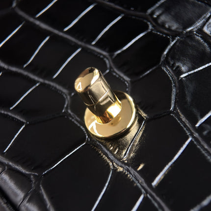 CHANEL 26S WALLET ON CHAIN 22 IN BLACK CROCODILE-EMBOSSED CALFSKIN GOLD HARDWARE