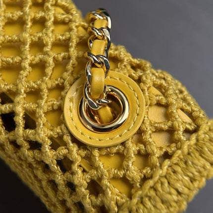 CHANEL 26S SMALL CLASSIC FLAP BAG 21 IN YELLOW OPEN-WEAVE CROCHET GOLD HARDWARE
