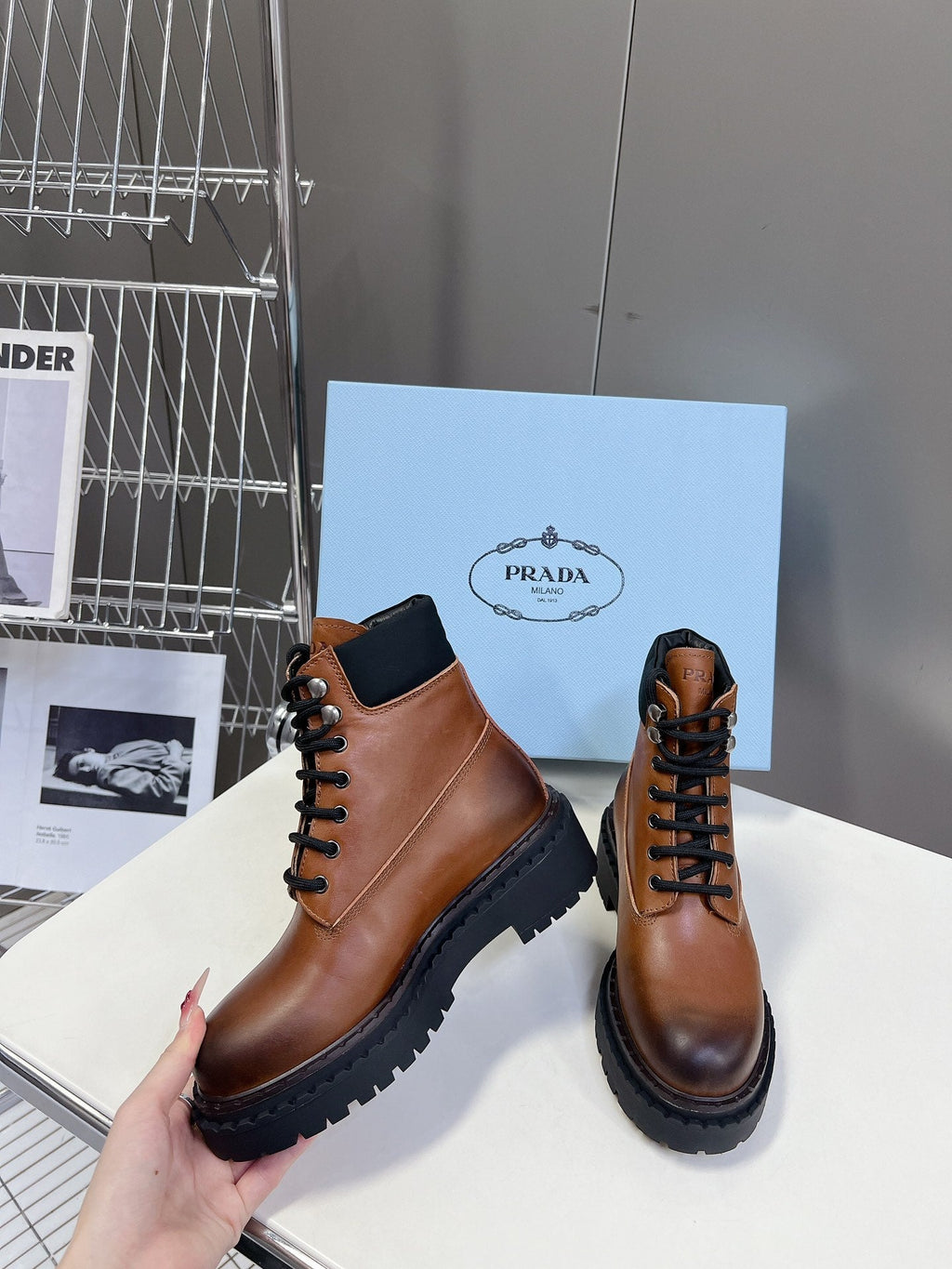 PRA LACE-UP BOOTS OMBRE CARAMEL CALFSKIN