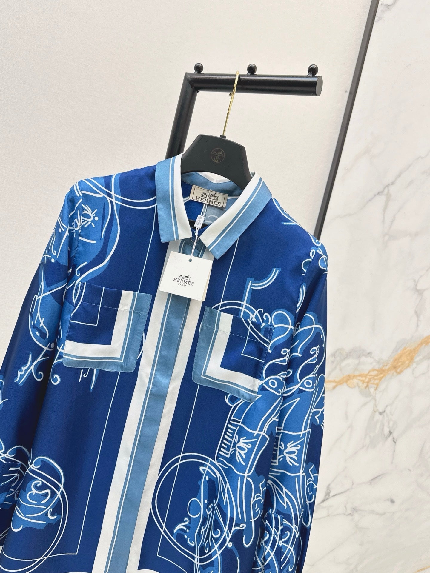 HERMES 25S SILK SHIRT 426
