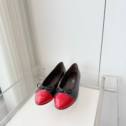 CHANEL 26S BALLET FLATS IN DARK BROWN CALFSKIN WITH RED PATENT TOE CAP & BOW