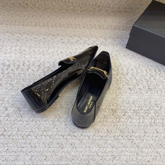 LOAFERS WITH GOLD HARDWARE IN BLACK GLOSSY CALFSKIN