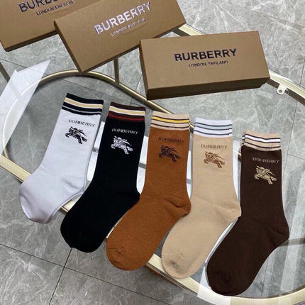 BURBERRY 26S CREW SOCKS 901107 (1 BOX)