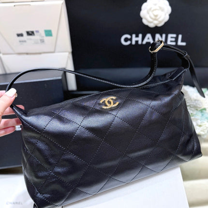 CHANEL 26S SHOULDER BAG 17 IN BLACK LAMBSKIN DIAMOND QUILTING
