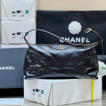 CHANEL 26S SHOULDER BAG 17 IN BLACK LAMBSKIN DIAMOND QUILTING
