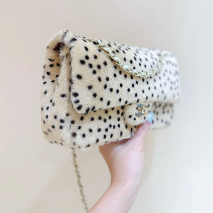 CHANEL 26S FLAP SHOULDER BAG 15 IN BEIGE AND BLACK FAUX FUR