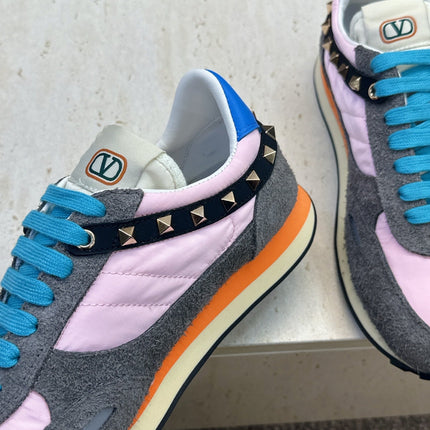 VALENTINO 26S BUTTERFLY EMBROIDERED SNEAKERS IN GREY SUEDE & PINK FABRIC