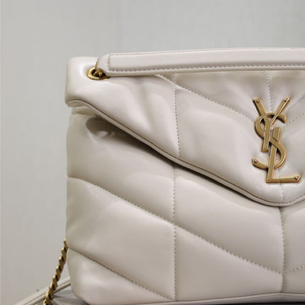 YSL 25S LOULOU PUFFER GM 35 IN BLANC VINTAGE CALFSKIN GOLD HARDWARE