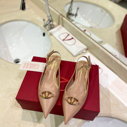 VALENTINO 26S POINTED TOE FLAT SLINGBACKS IN NUDE CALFSKIN
