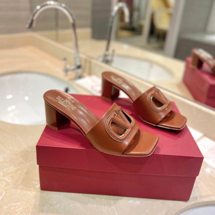 VALENTINO 26S BLOCK-HEEL SANDALS 65 MM IN BROWN CALFSKIN WITH LOGO