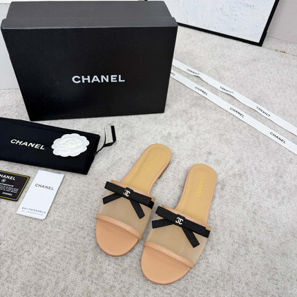CHANEL 26S SLIDE SANDALS IN BEIGE MESH AND CALFSKIN WITH BLACK RIBBON