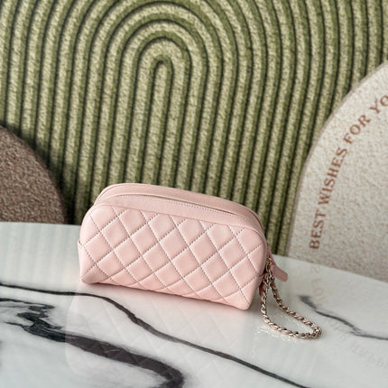 CHANEL 26S CLASSIC QUILTED COSMETIC POUCH 18 IN LIGHT PINK GRAINED CALFSKIN GOLD HARDWARE