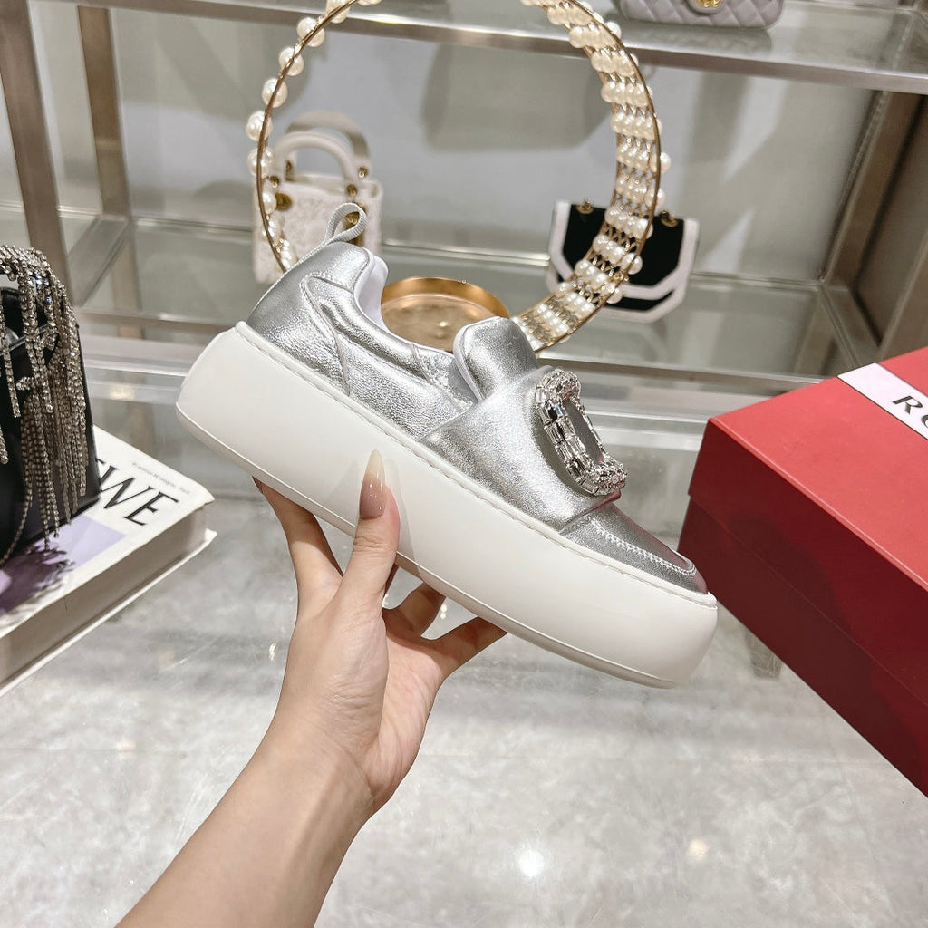 VIV' UP SNEAKERS IN SLIVER PATENT CALFSKIN