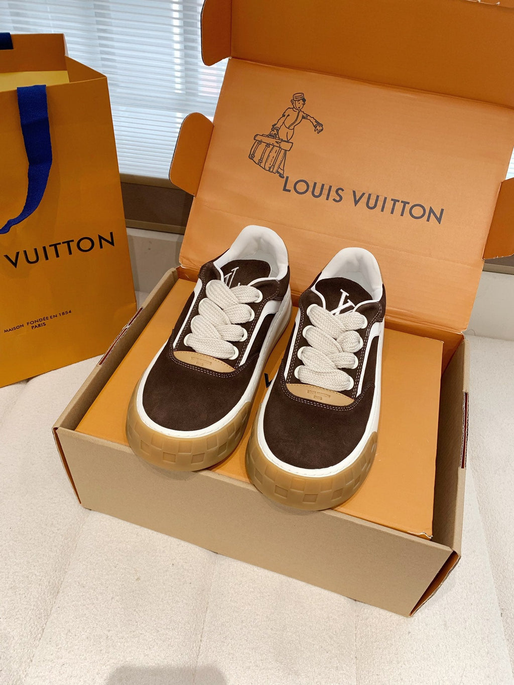 LV 26S TILTED SNEAKERS IN DARK BROWN SUEDE