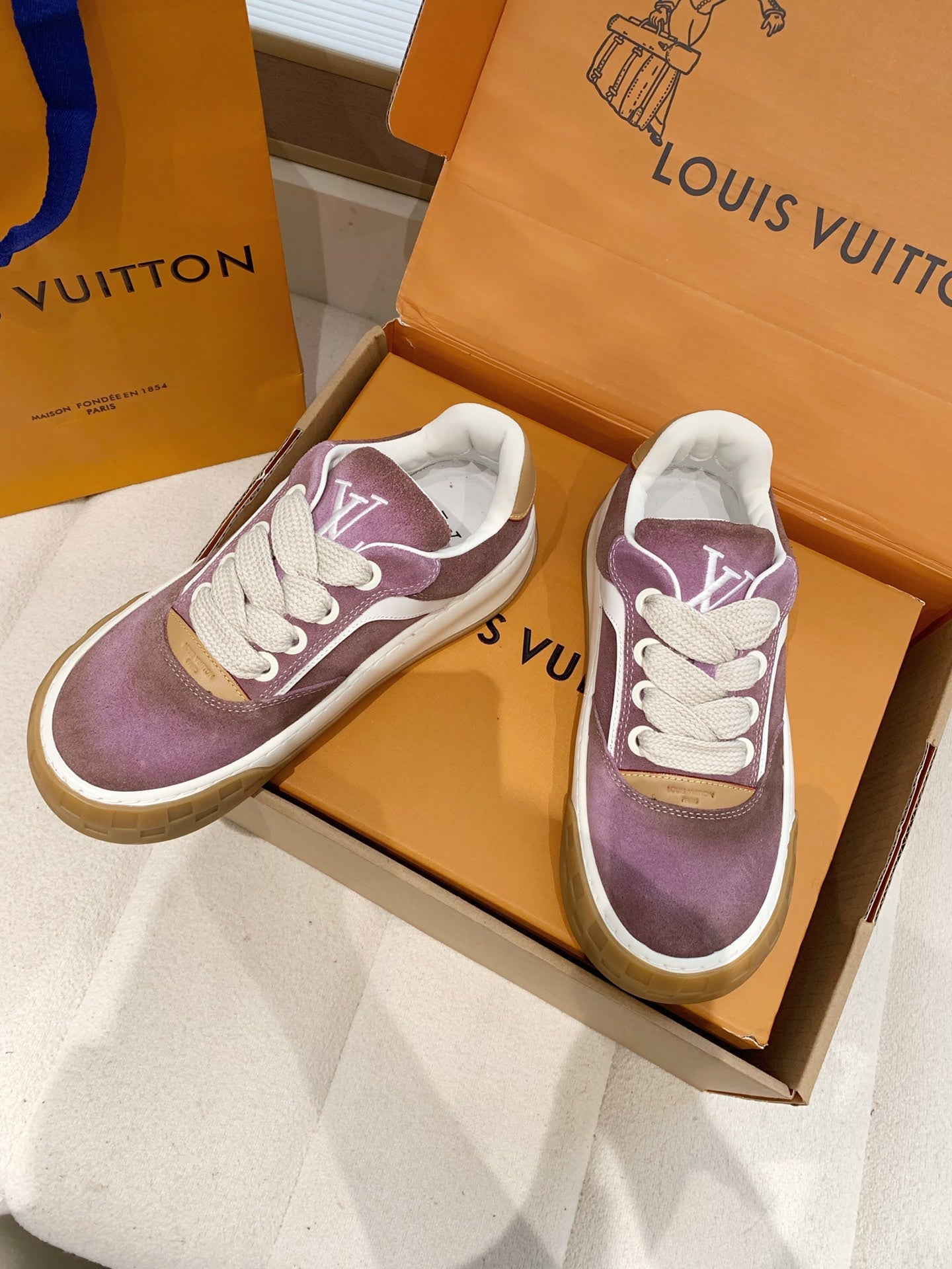 LV 26S TILTED SNEAKERS IN LILAC PURPLE SUEDE