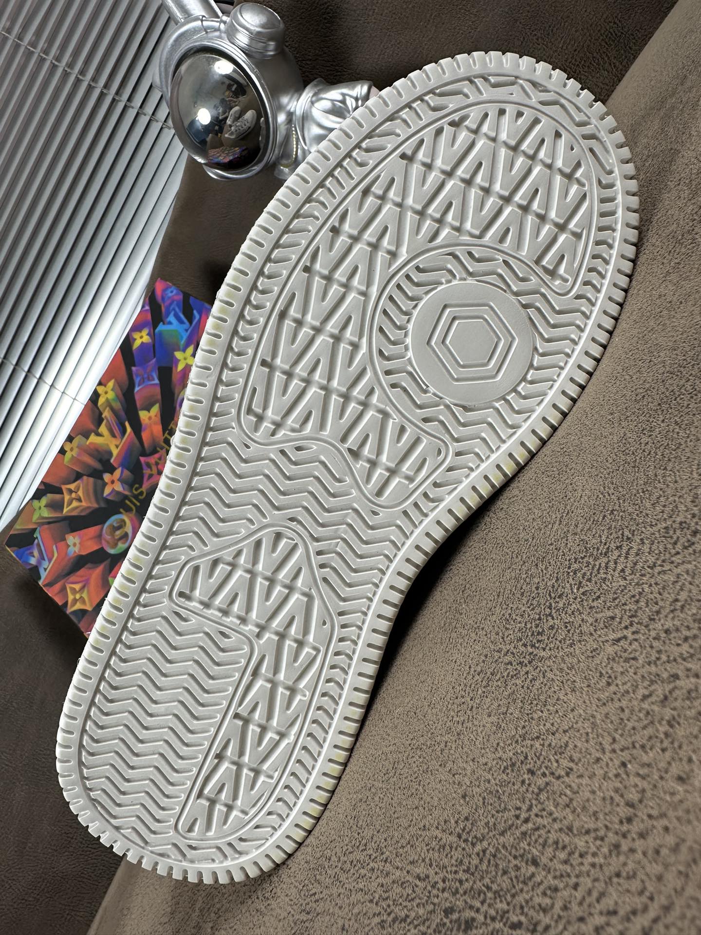 LV TRAINER SHOES IN WHITE MIX BLUE CALFSKIN
