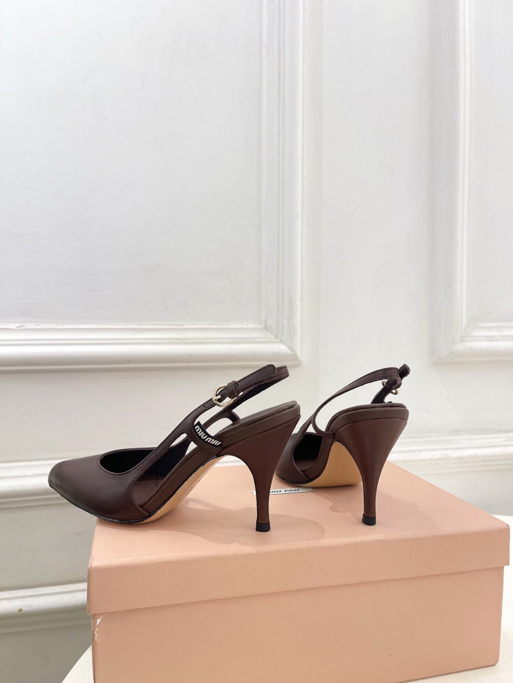 MIUMIU 26S SLINGBACK PUMPS 85MM IN CHOCOLATE BROWN CALFSKIN