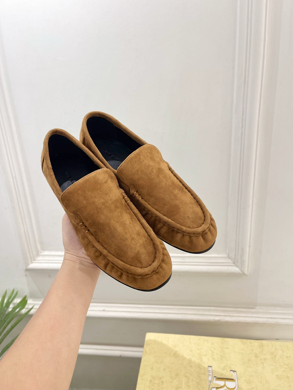THE ROW 26S MOCCASIN LOAFERS 20MM IN COGNAC BROWN SUEDE