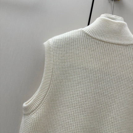 LORO PIANA 26S HIGH-NECK BUTTONED KNIT VEST 911