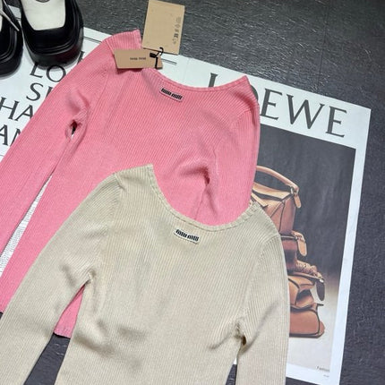 MIUMIU KNIT SWEATER STYLE 543
