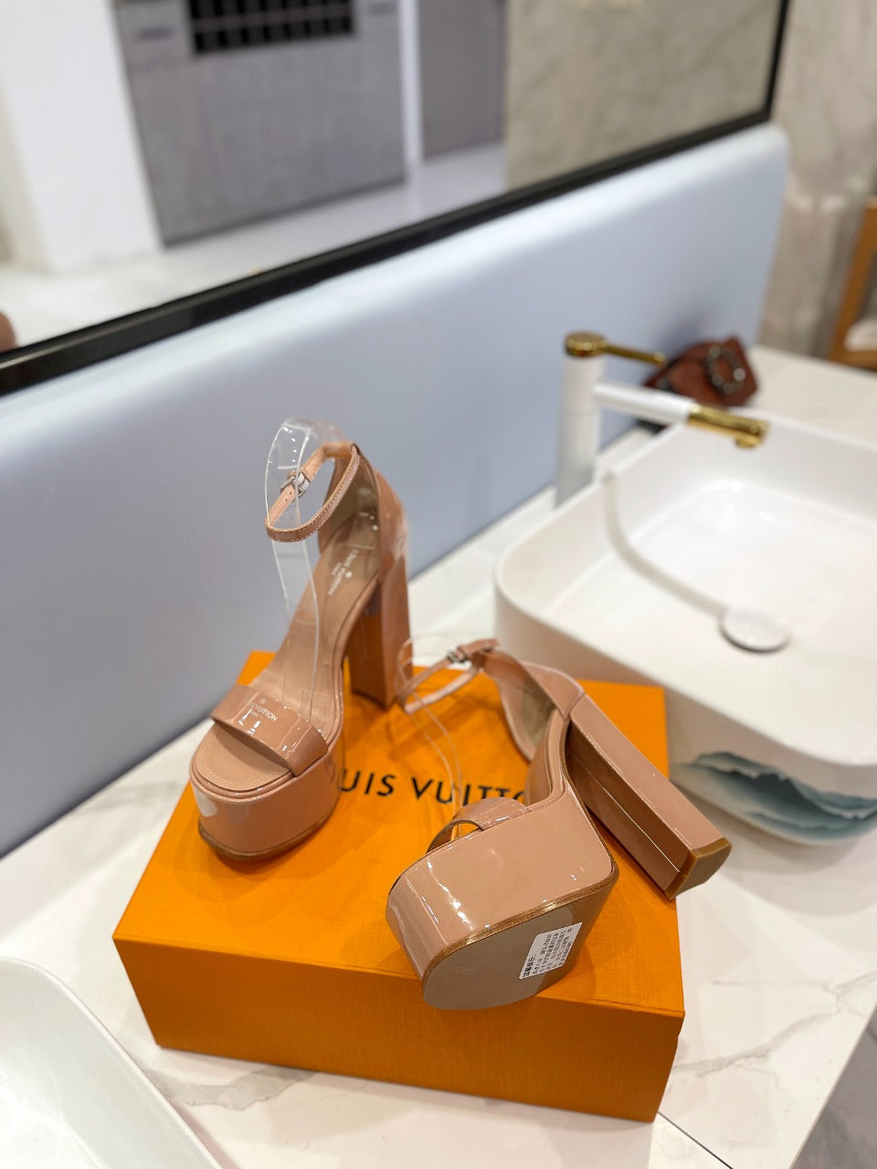 LV 26S HIGH HEEL SANDALS 145 MM IN NUDE PINK CALFSKIN
