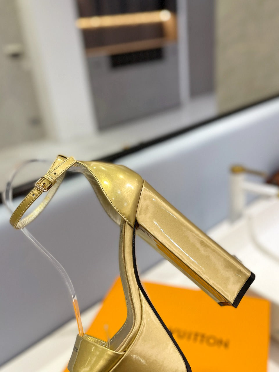 LV 26S HIGH HEEL SANDALS 145 MM IN GOLD CALFSKIN