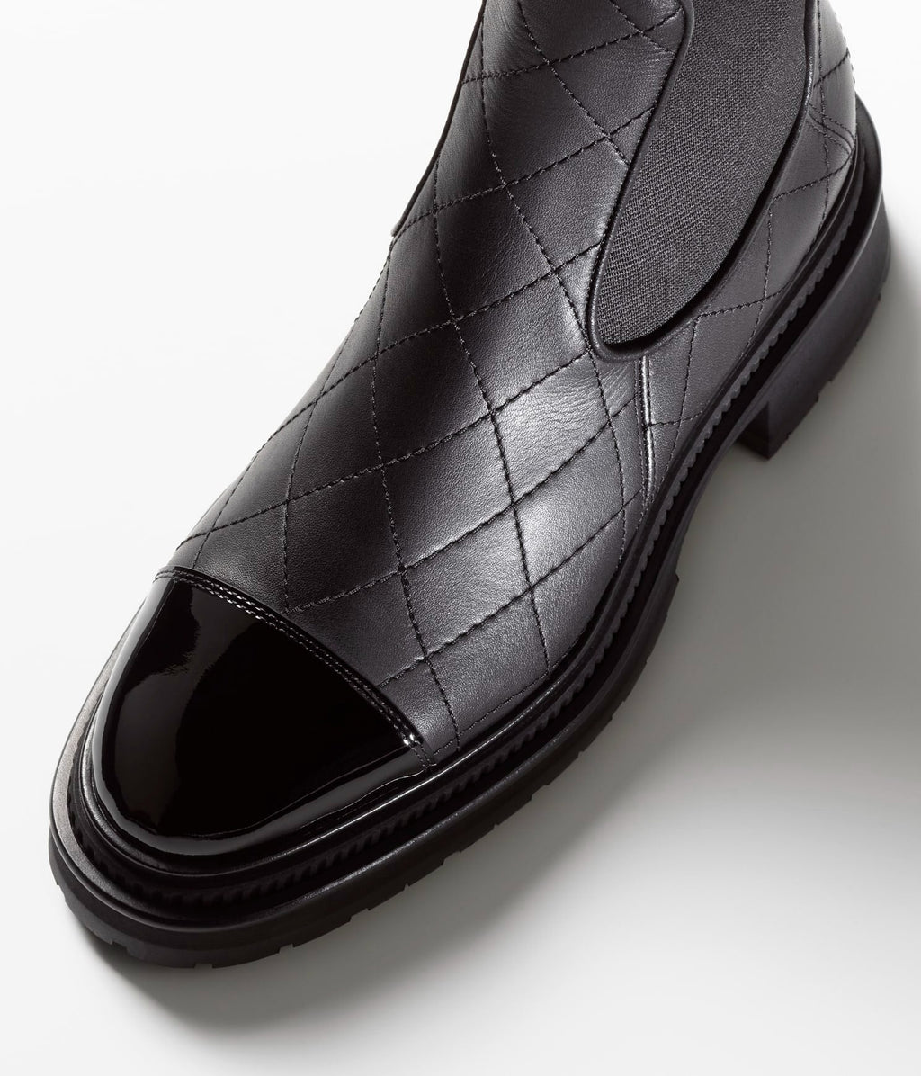 SHORT BOOTS BLACK CALFSKIN