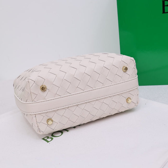 Walla Candy White