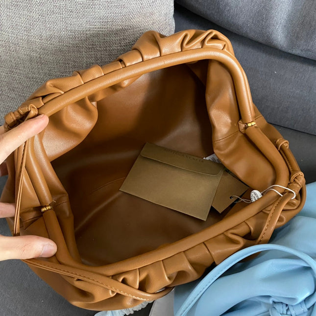 Classic Pouch Brown