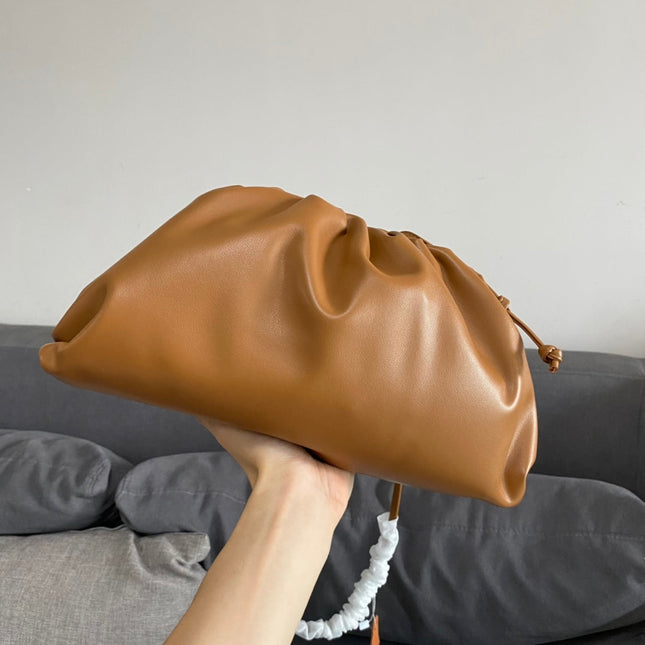 Classic Pouch Brown