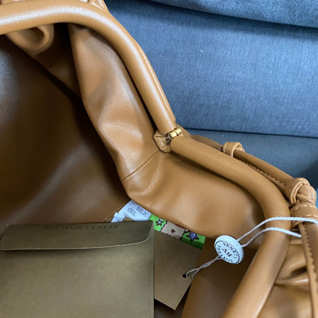 Classic Pouch Brown