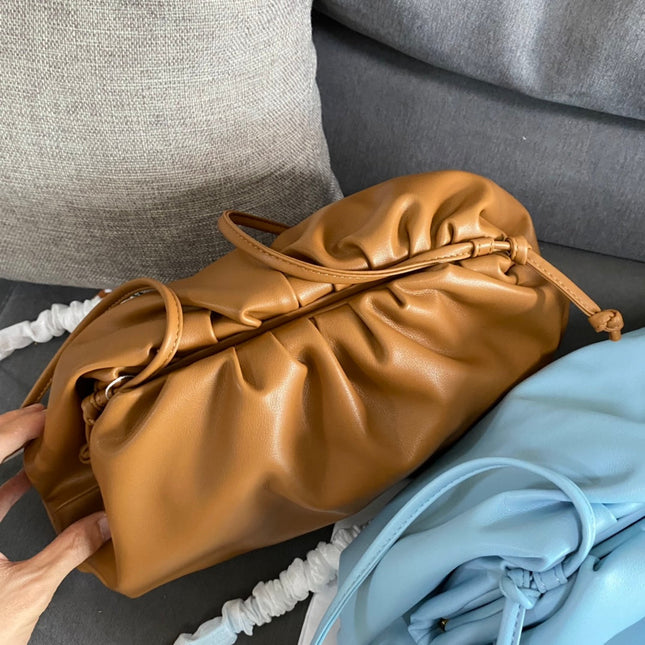 Classic Pouch Brown