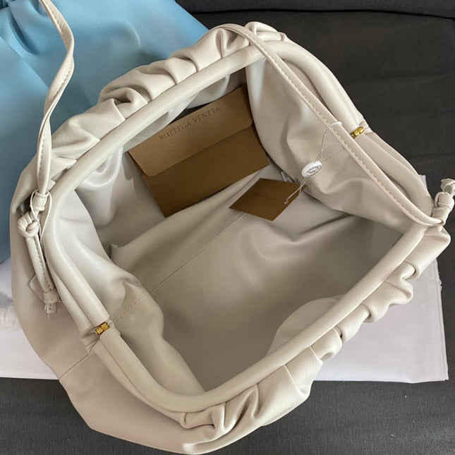 Classic Pouch White