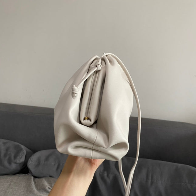 Classic Pouch White