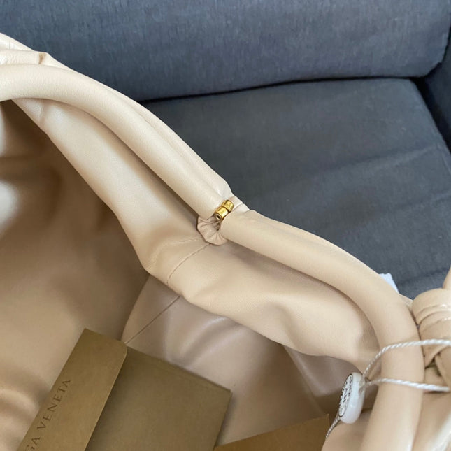 Classic Pouch Beige