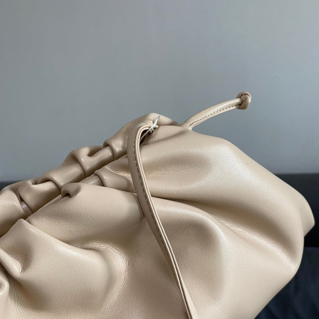 Classic Pouch Beige
