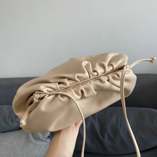 Classic Pouch Beige