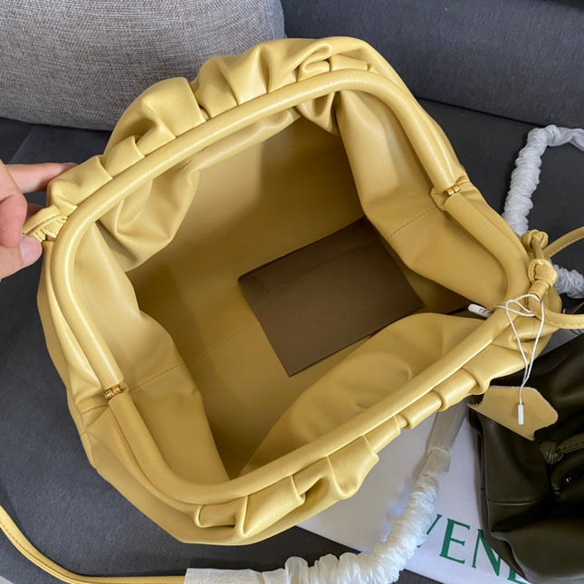 Classic Pouch Yellow