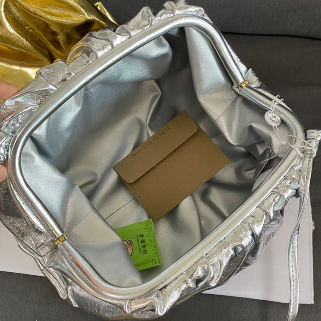 Classic Pouch Silver