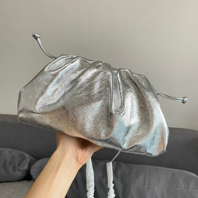 Classic Pouch Silver