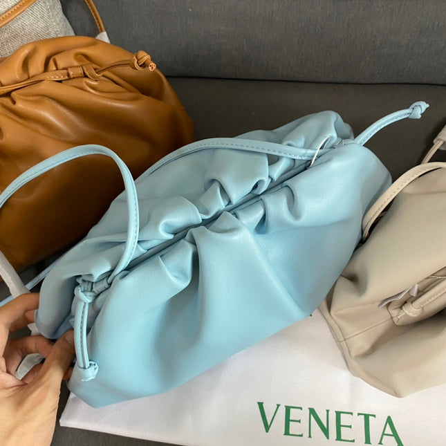 Classic Pouch Blue